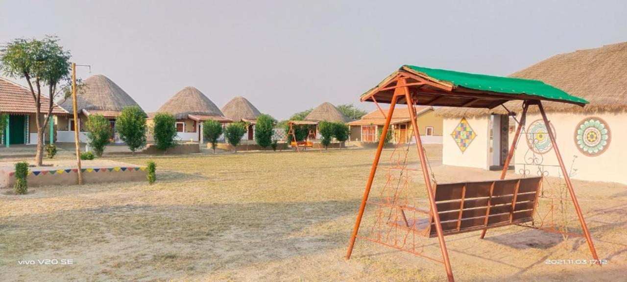 Bherandiāla Rann Visamo Resort מראה חיצוני תמונה