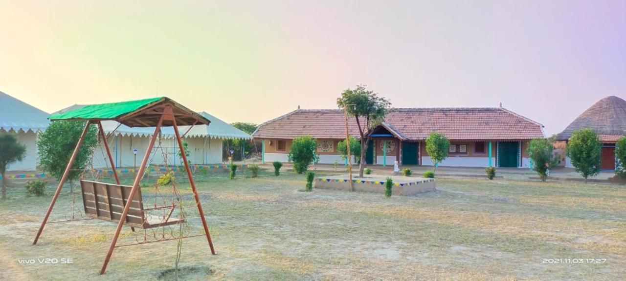 Bherandiāla Rann Visamo Resort מראה חיצוני תמונה