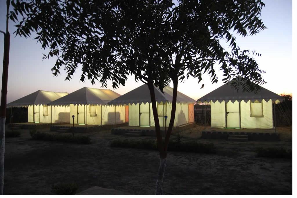 Bherandiāla Rann Visamo Resort מראה חיצוני תמונה