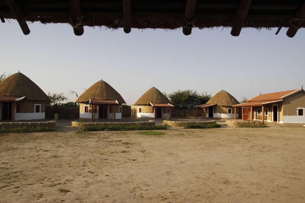 Bherandiāla Rann Visamo Resort מראה חיצוני תמונה
